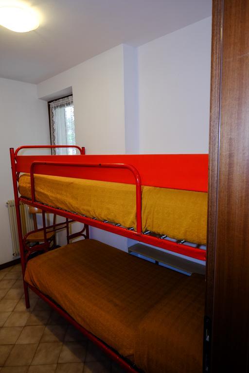Residence Alessio Bezzecca Bagian luar foto