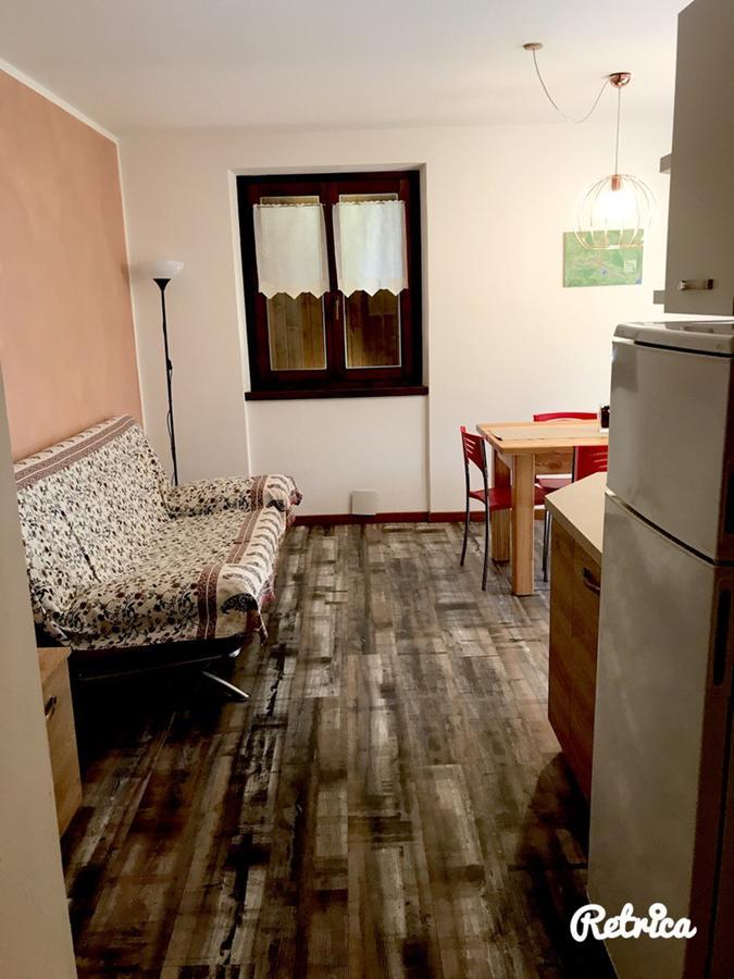 Residence Alessio Bezzecca Bagian luar foto
